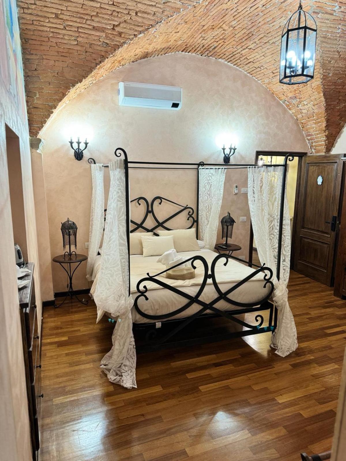 Luxury Corte Dei Nobili Lucca Eksteriør billede